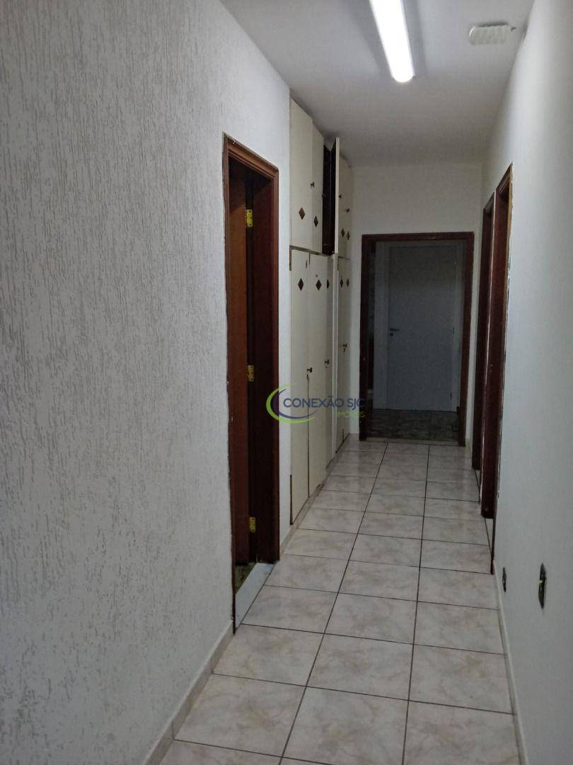 Casa à venda com 3 quartos, 450m² - Foto 10