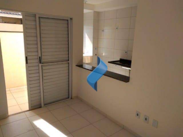 Apartamento à venda com 2 quartos, 57m² - Foto 1