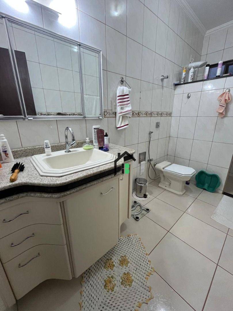 Casa, 3 quartos, 170 m² - Foto 3