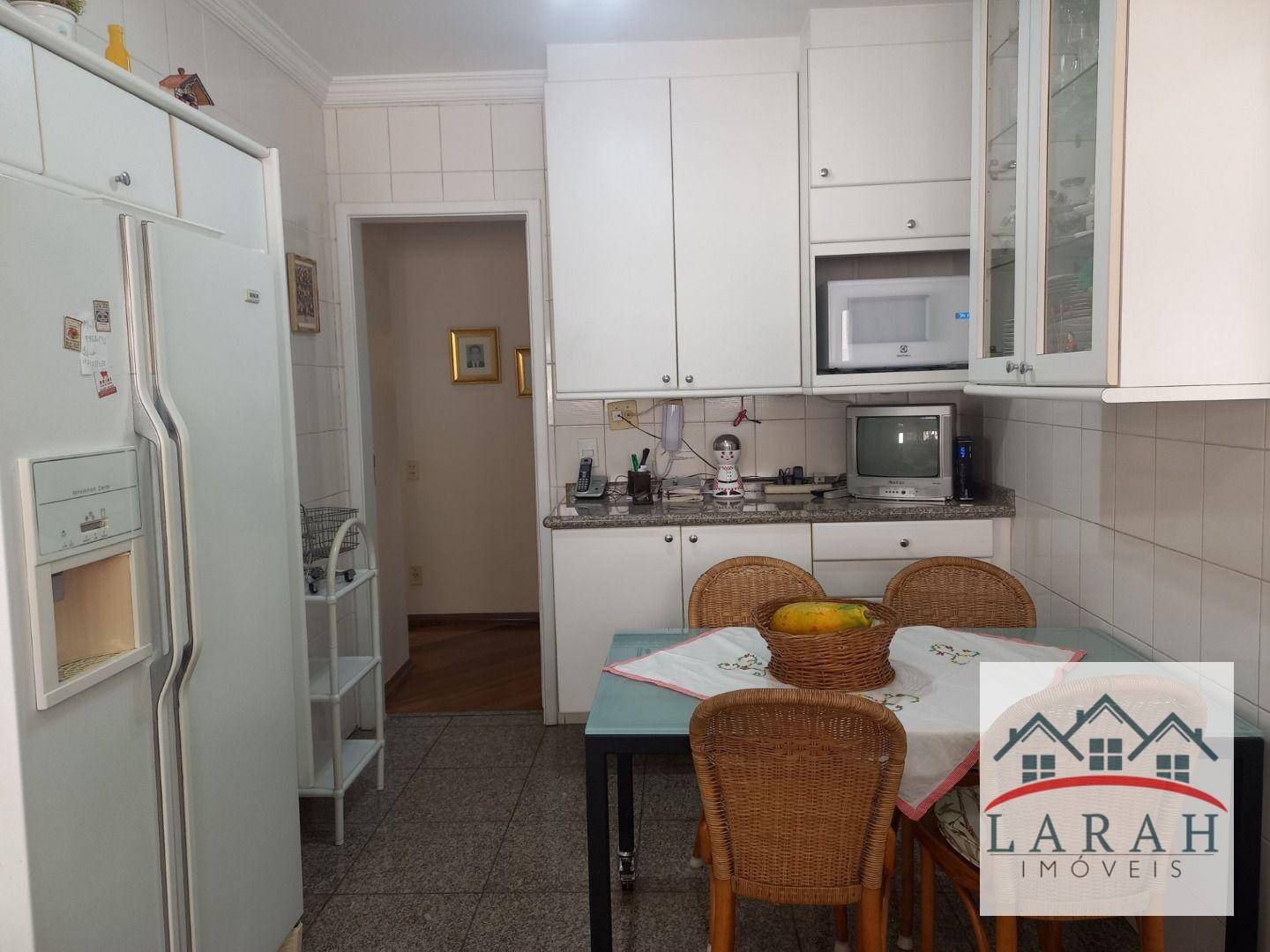 Apartamento à venda com 4 quartos, 160m² - Foto 37