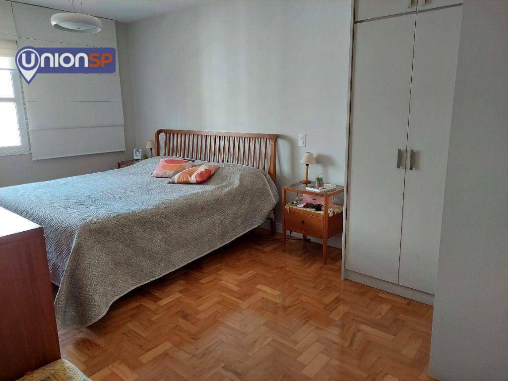 Apartamento à venda com 4 quartos, 160m² - Foto 13