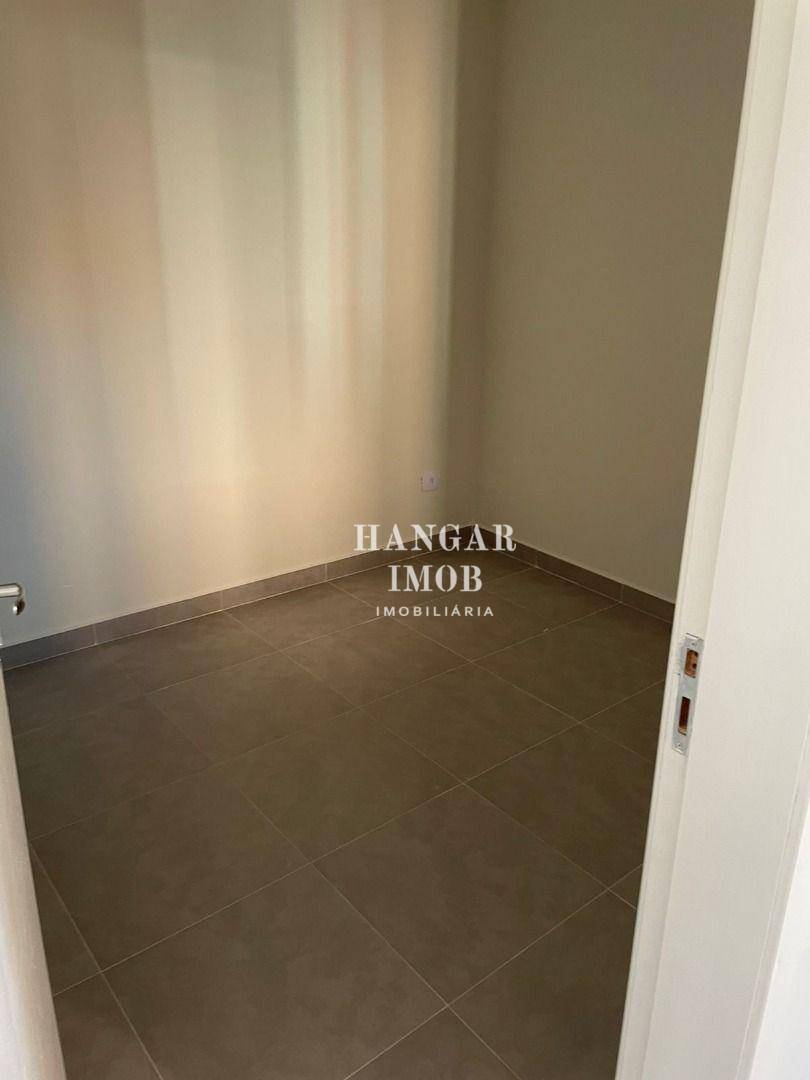 Apartamento à venda com 2 quartos, 40m² - Foto 17