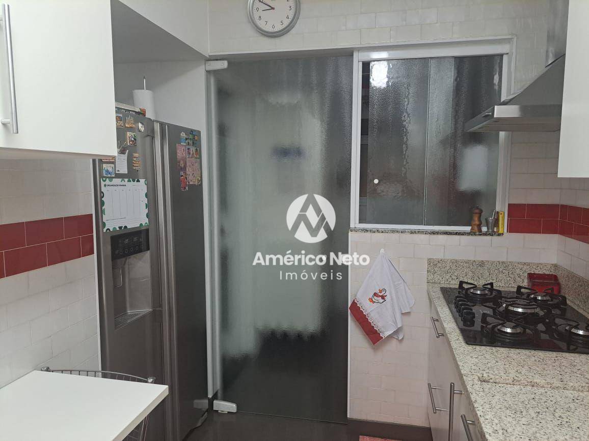 Apartamento à venda com 3 quartos, 114m² - Foto 12