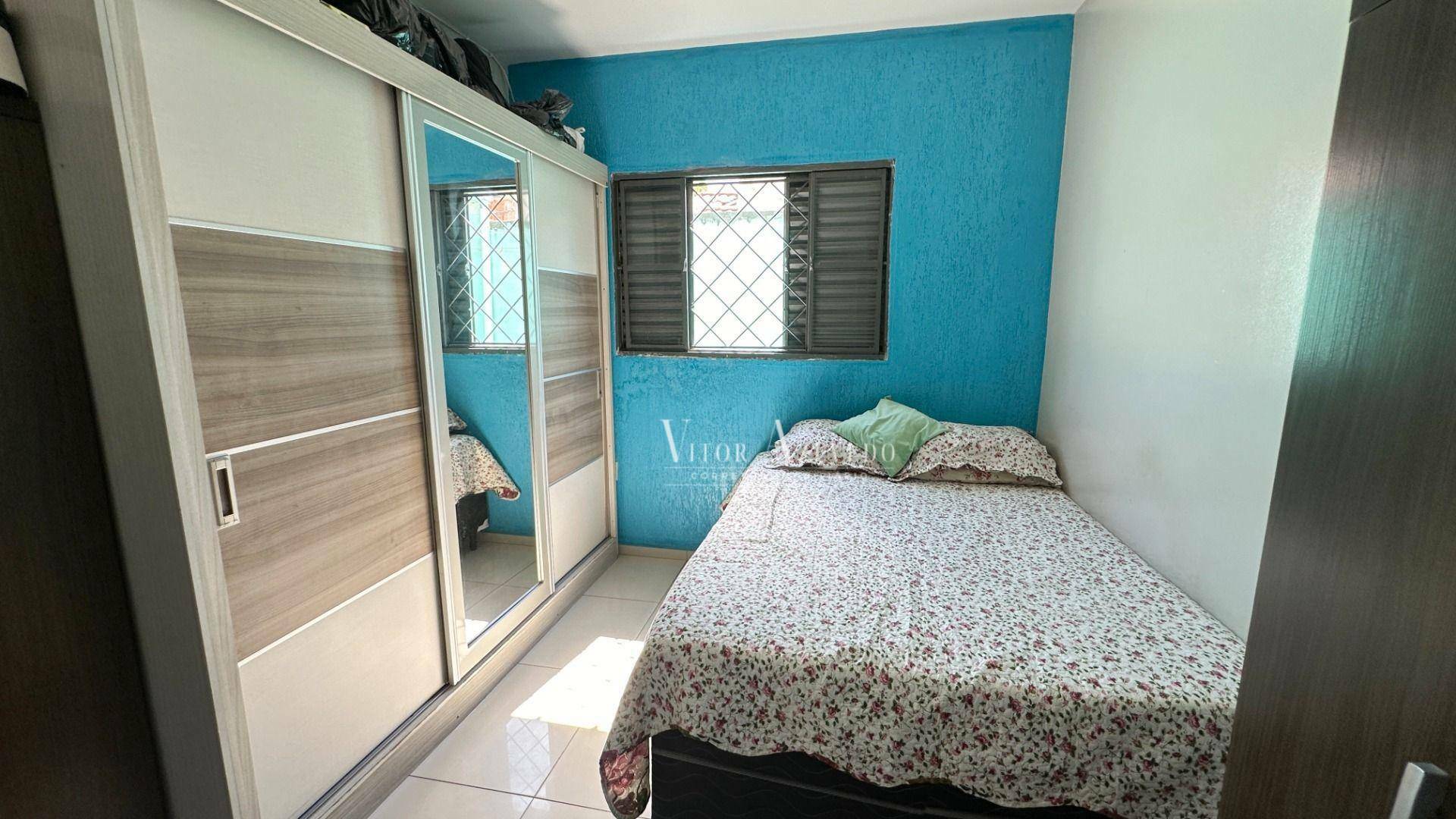 Casa à venda com 3 quartos, 100m² - Foto 13