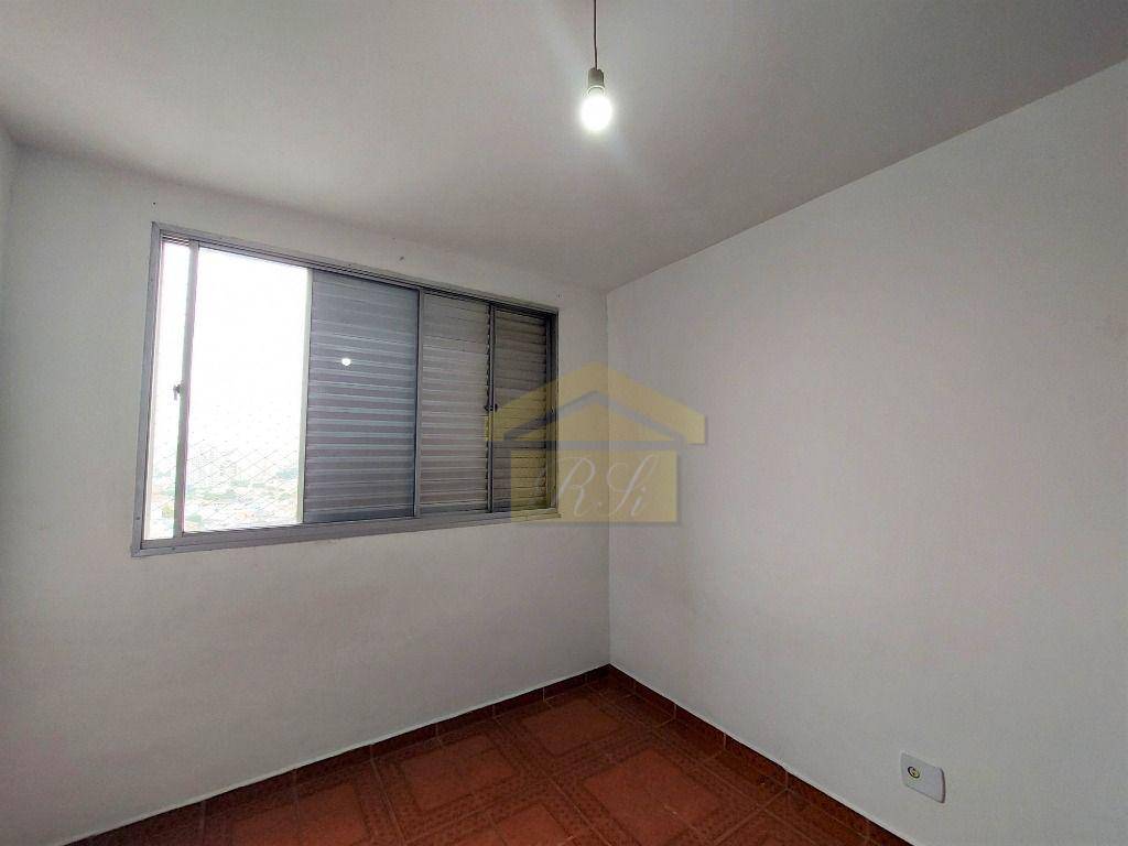 Apartamento à venda com 2 quartos, 65m² - Foto 3