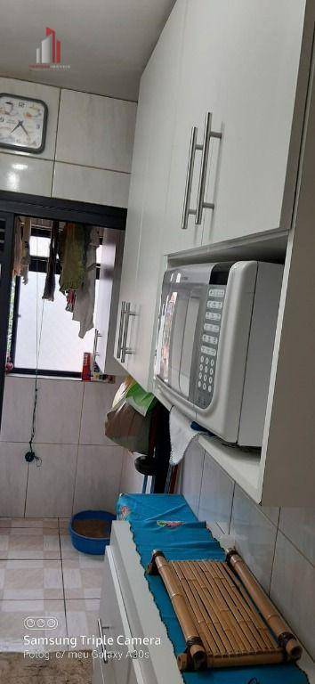 Apartamento à venda com 3 quartos, 65m² - Foto 6