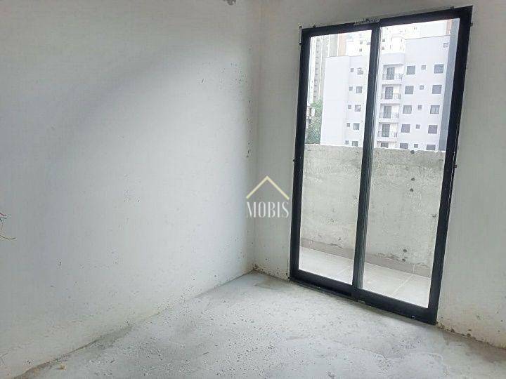 Apartamento à venda com 2 quartos, 37m² - Foto 17