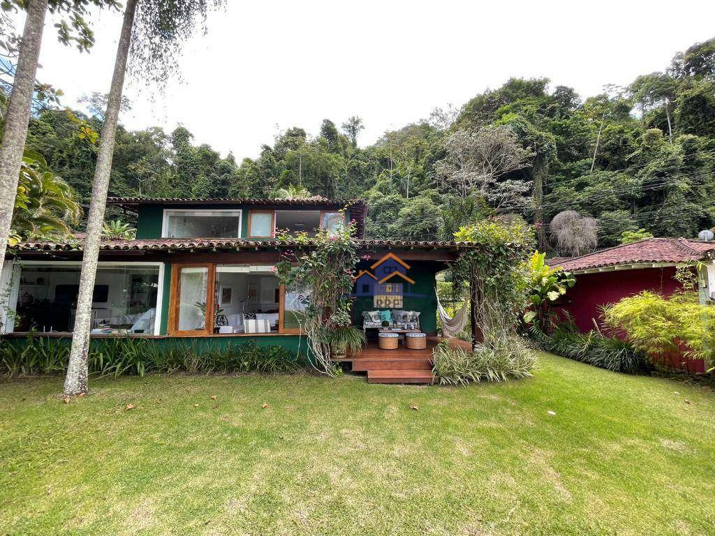 Casa de Condomínio à venda com 3 quartos, 140m² - Foto 2