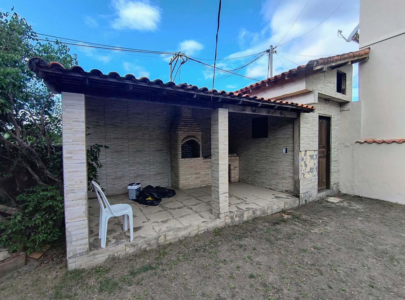 Casa à venda com 2 quartos, 450m² - Foto 13