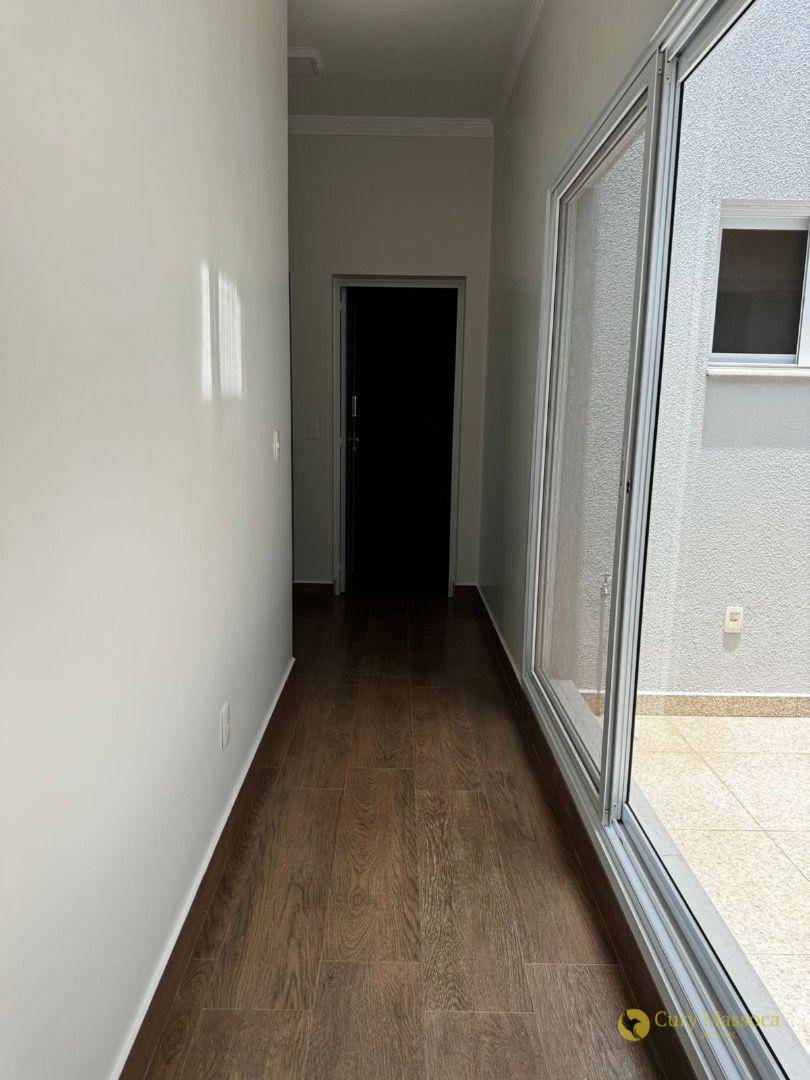 Casa de Condomínio para alugar com 4 quartos, 290m² - Foto 19