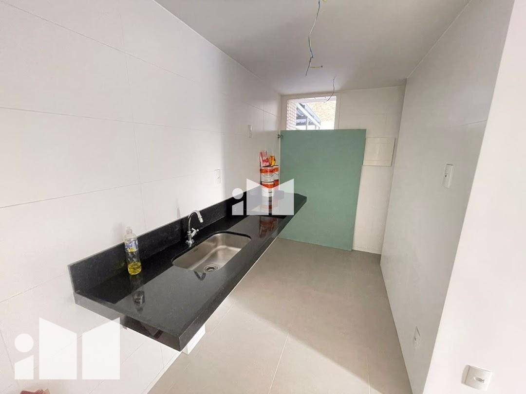 Apartamento à venda com 2 quartos, 85m² - Foto 10