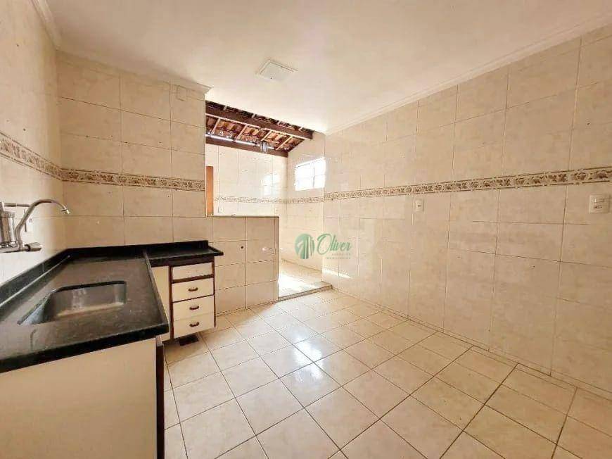Apartamento à venda com 3 quartos, 90m² - Foto 17