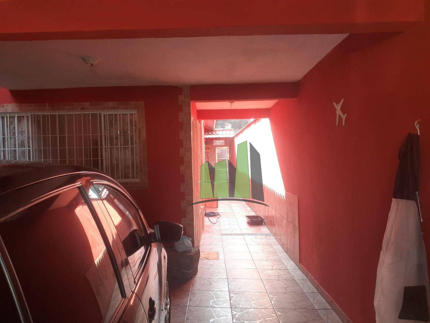 Casa à venda com 2 quartos, 70m² - Foto 2