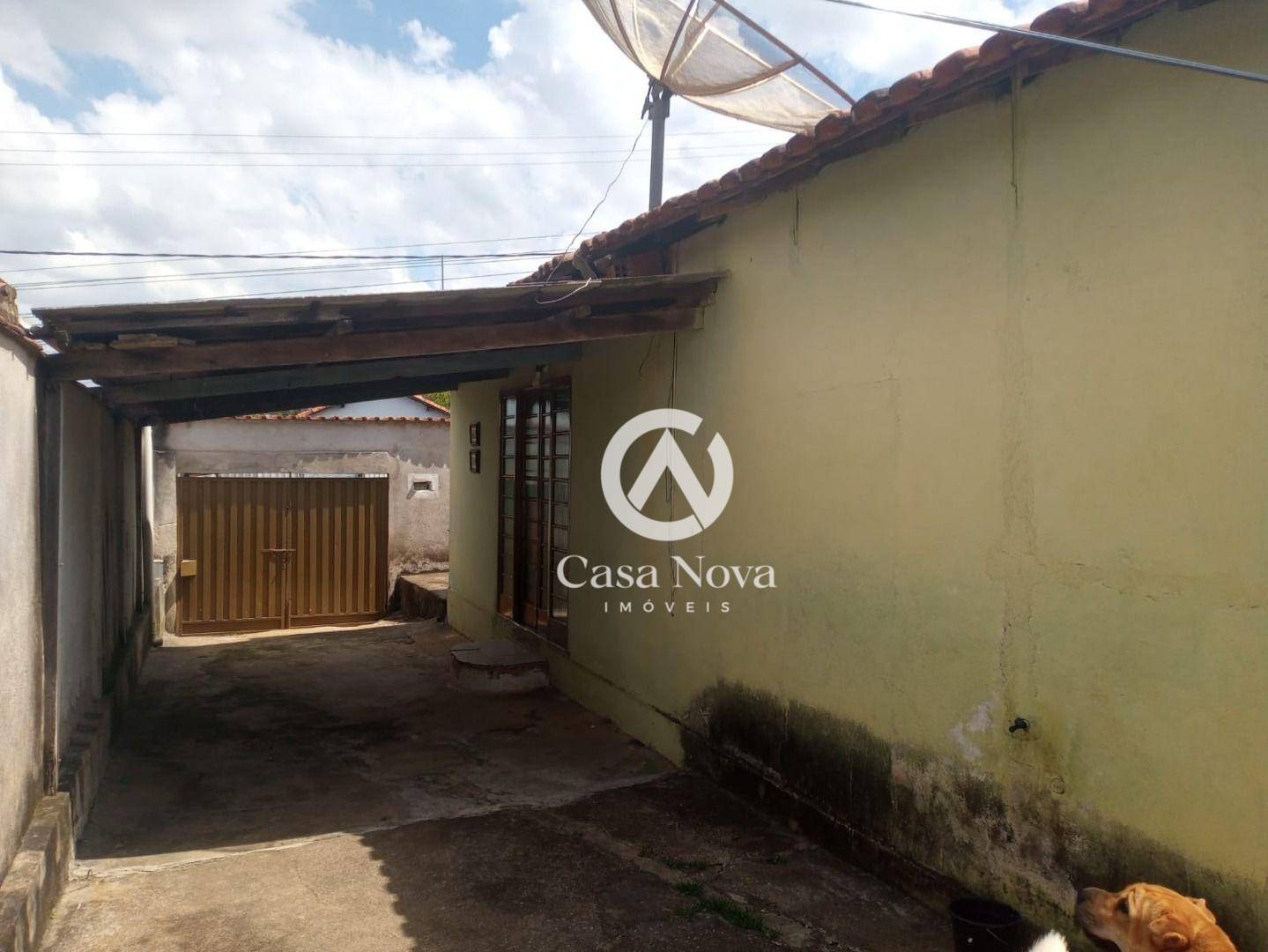 Casa à venda com 2 quartos, 71m² - Foto 3