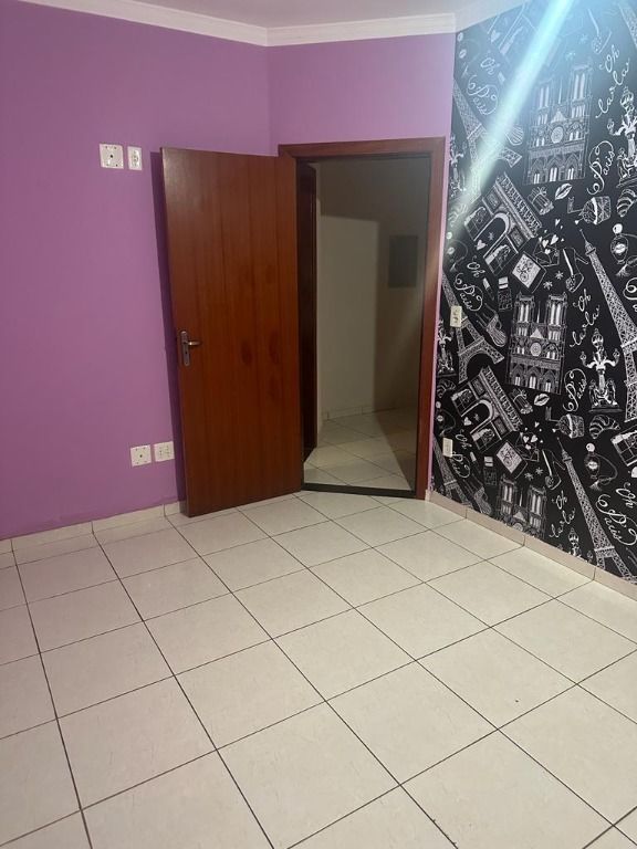 Apartamento à venda com 2 quartos, 68m² - Foto 5