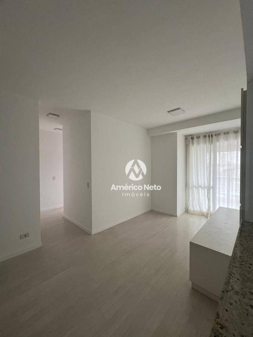 Apartamento para alugar com 2 quartos, 74m² - Foto 16