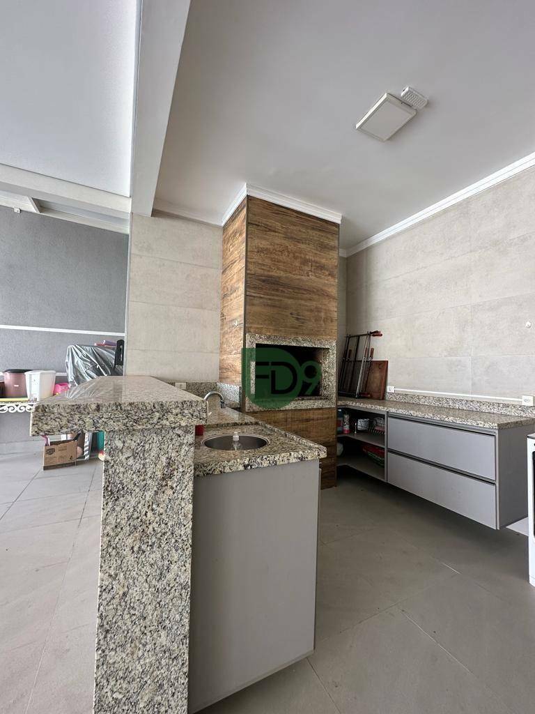 Casa à venda com 1 quarto, 152m² - Foto 15