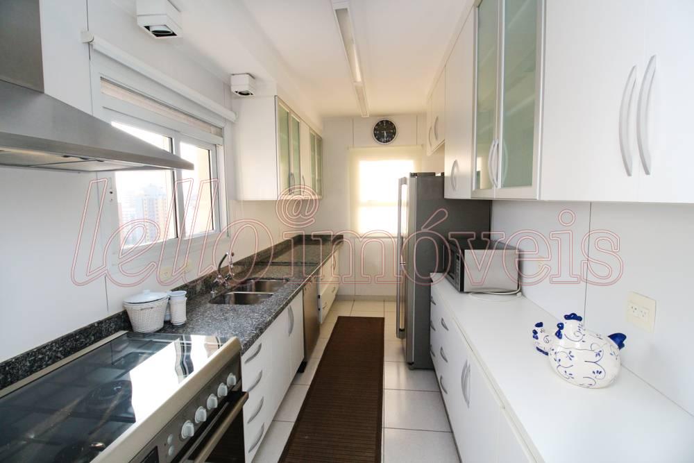 Apartamento à venda com 3 quartos, 160m² - Foto 19