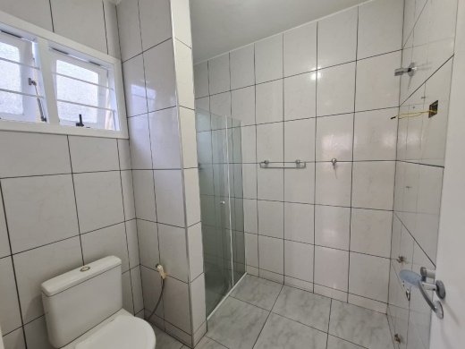 Casa à venda com 4 quartos, 210m² - Foto 10