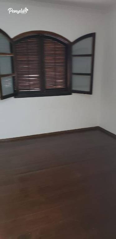 Sobrado à venda com 4 quartos, 220m² - Foto 9