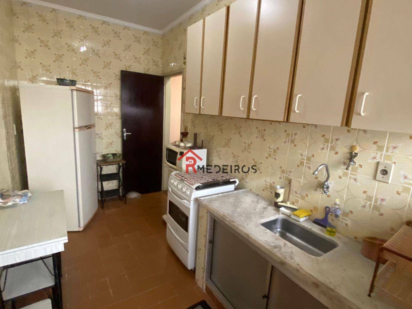 Apartamento à venda com 2 quartos, 74m² - Foto 9