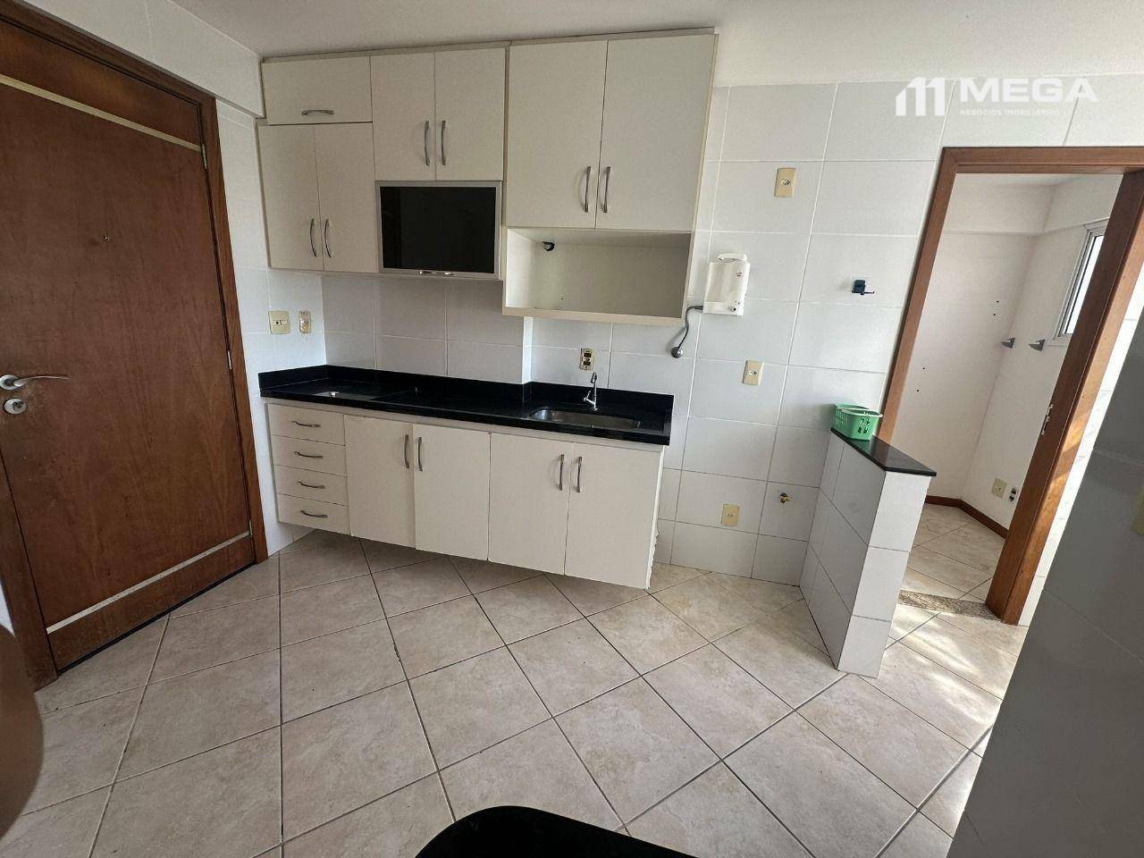 Apartamento para alugar com 3 quartos, 123m² - Foto 6