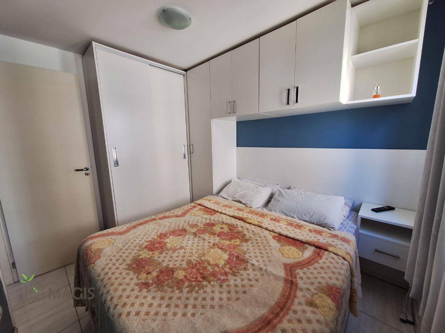 Apartamento à venda com 2 quartos, 55m² - Foto 11