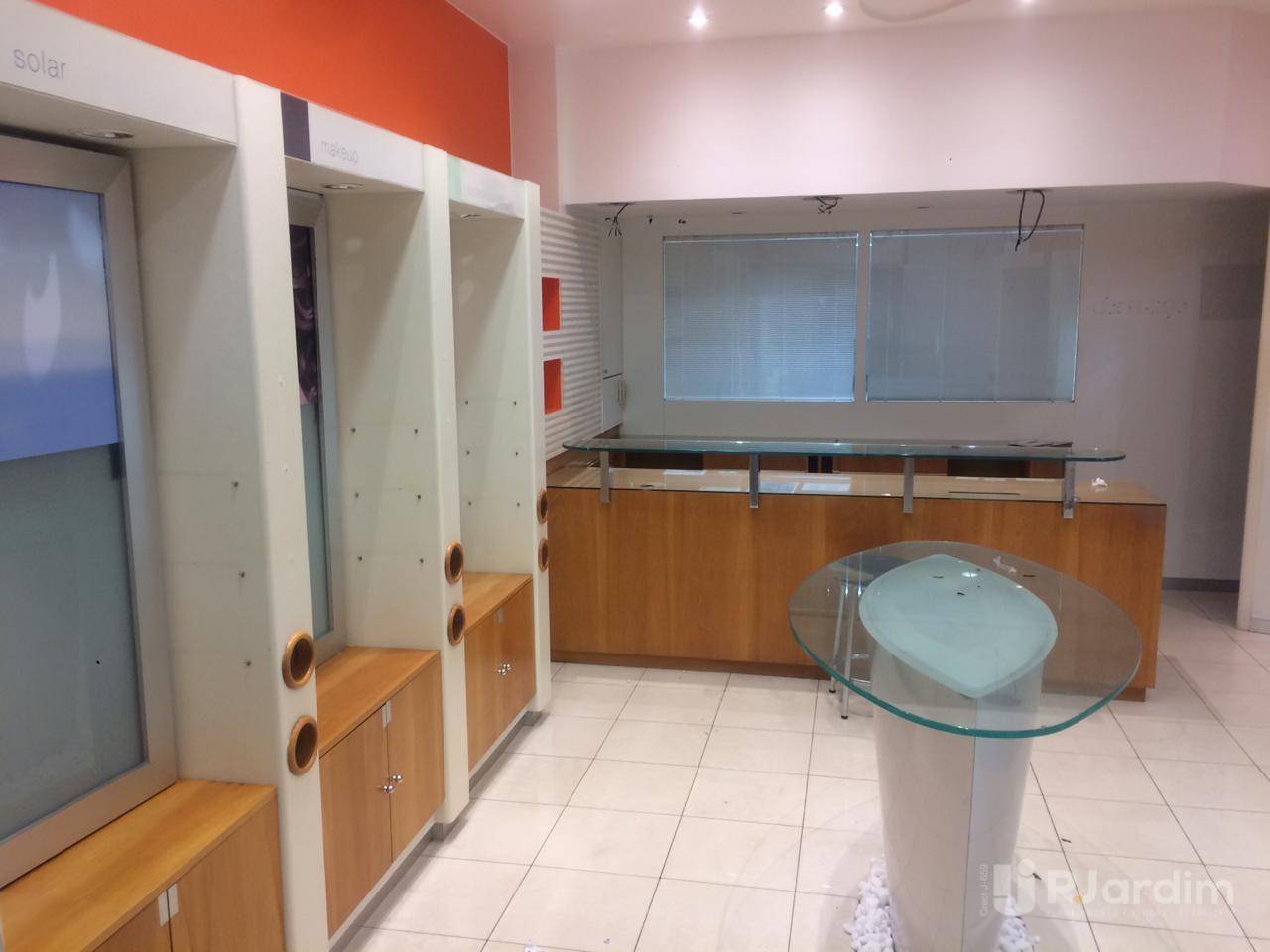 Loja-Salão para alugar, 64m² - Foto 2