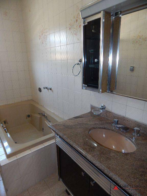 Sobrado à venda e aluguel com 4 quartos, 530m² - Foto 62