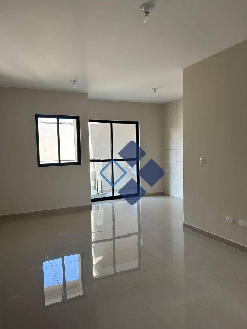 Apartamento à venda com 2 quartos, 58m² - Foto 1