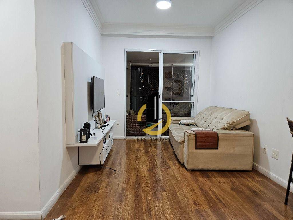 Apartamento à venda com 2 quartos, 72m² - Foto 2