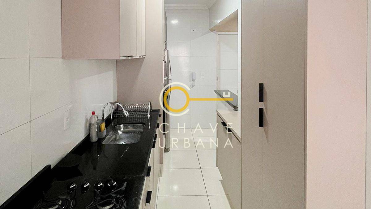 Apartamento à venda com 2 quartos, 70m² - Foto 5