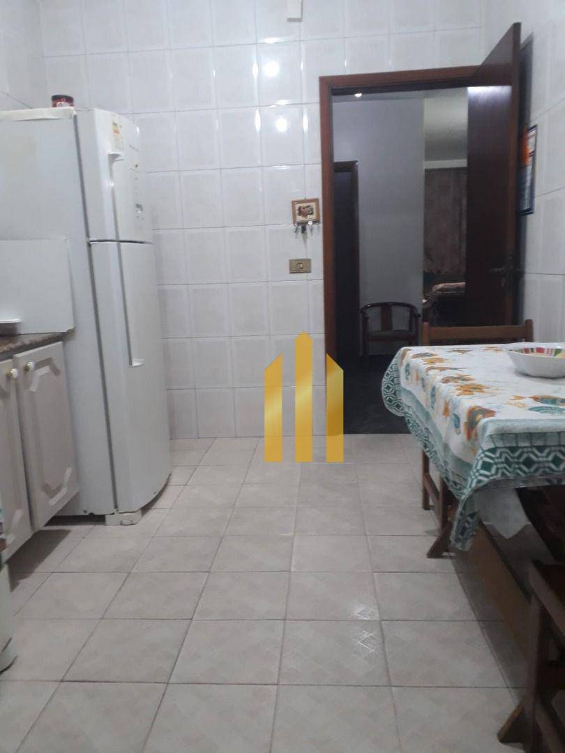 Sobrado à venda com 3 quartos, 246m² - Foto 14