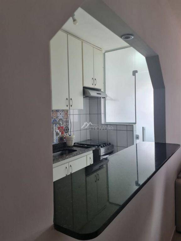 Apartamento à venda com 2 quartos, 65m² - Foto 9