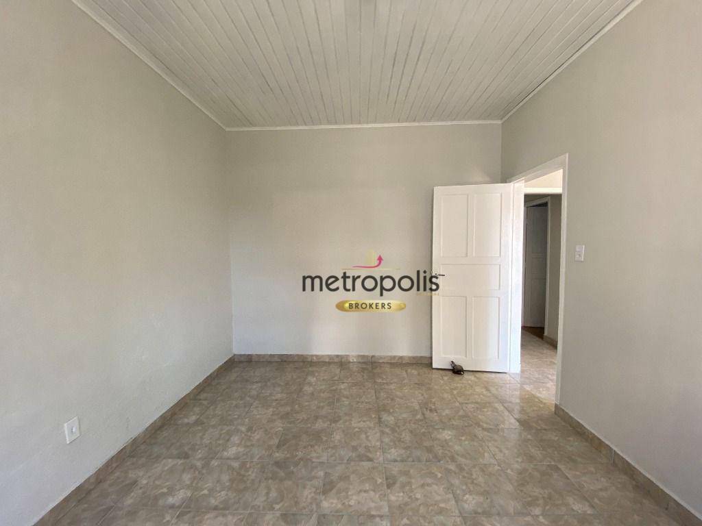 Casa para alugar com 2 quartos, 80m² - Foto 11