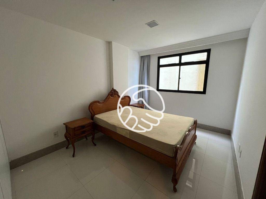Apartamento para alugar com 3 quartos, 110m² - Foto 16