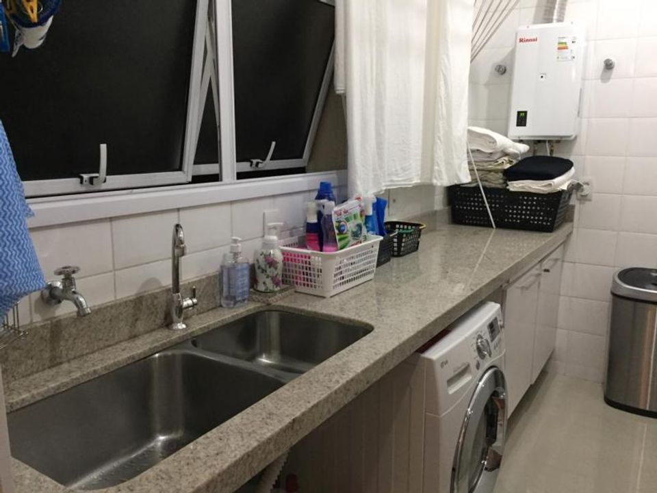 Apartamento à venda com 3 quartos, 172m² - Foto 11