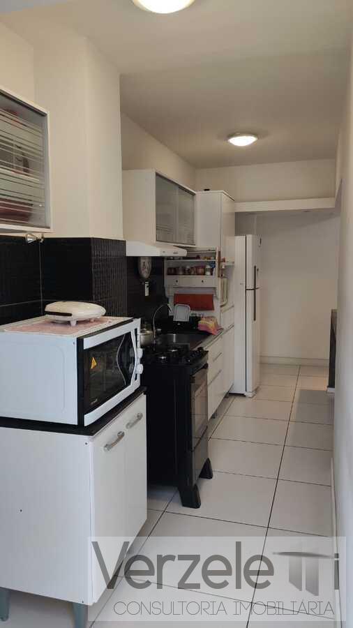 Apartamento à venda com 2 quartos, 126m² - Foto 9