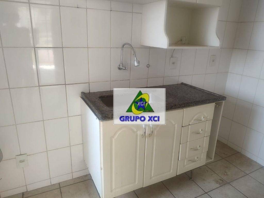 Apartamento à venda com 3 quartos, 70m² - Foto 29