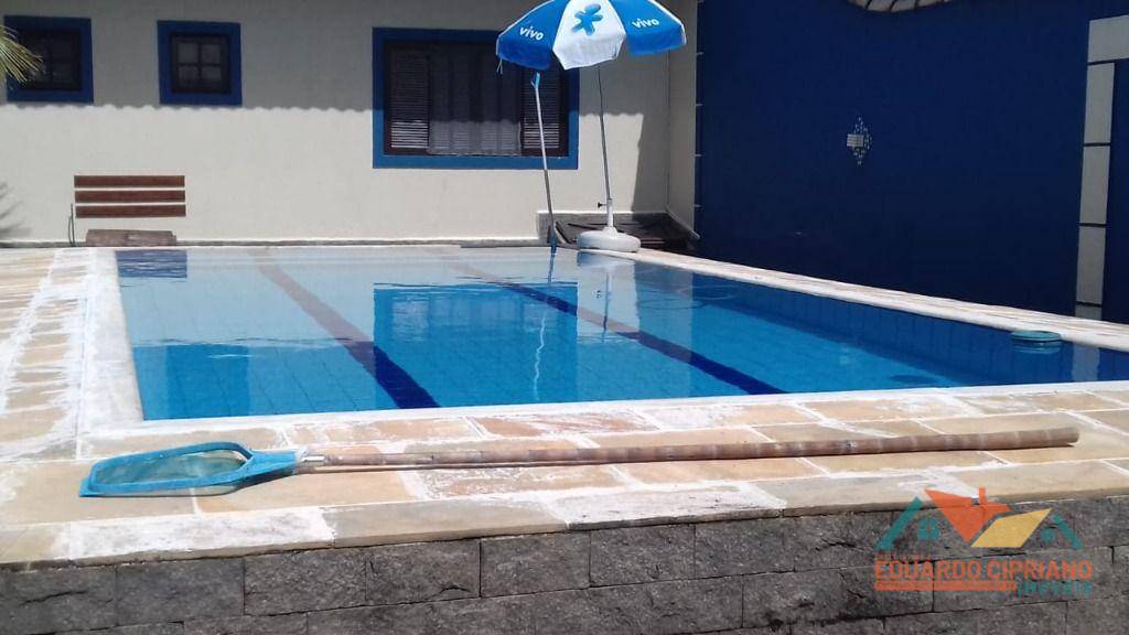 Casa, 3 quartos, 200 m² - Foto 2