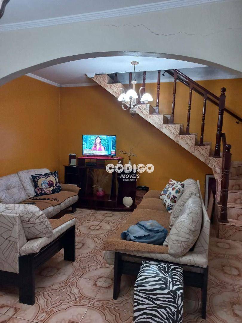 Sobrado à venda com 3 quartos, 120m² - Foto 3