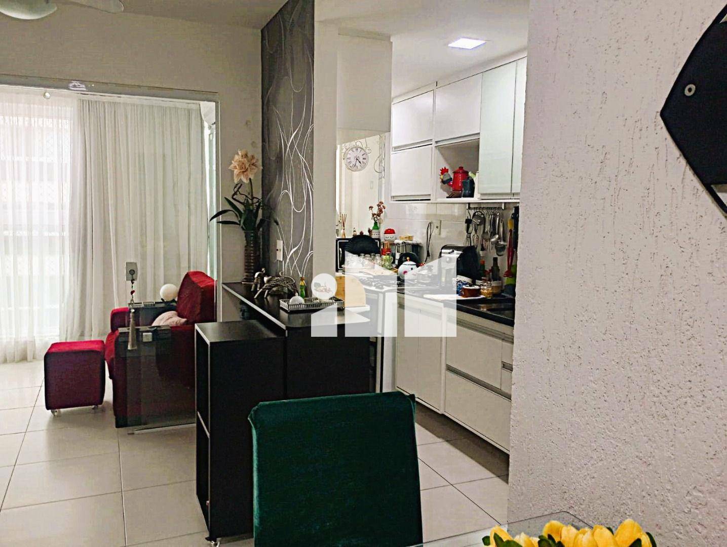 Apartamento à venda com 2 quartos, 65m² - Foto 8