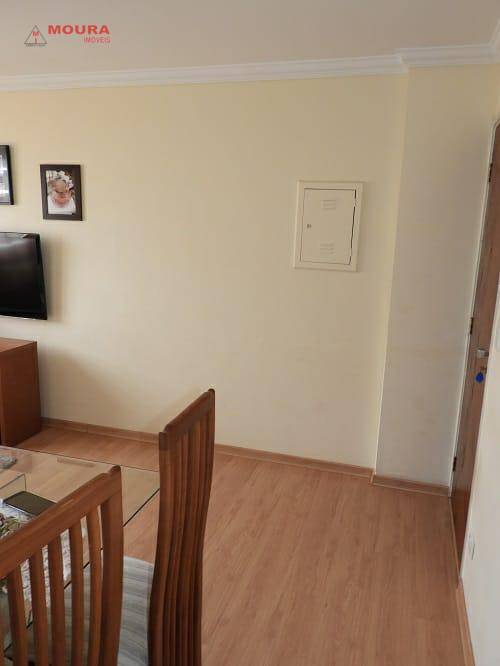 Apartamento à venda com 2 quartos, 61m² - Foto 4