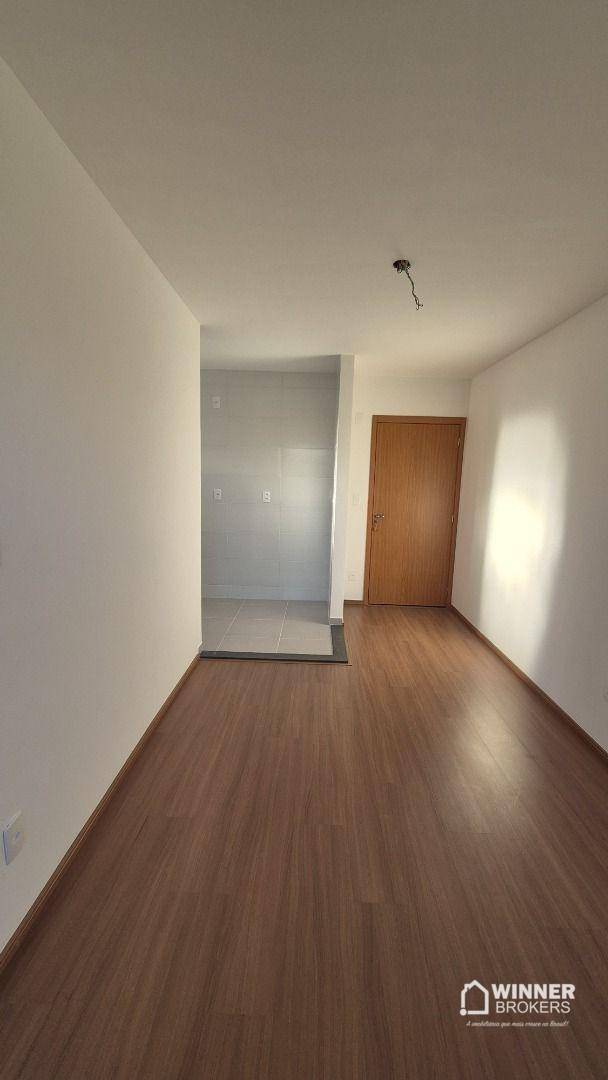 Apartamento à venda com 2 quartos, 44m² - Foto 4
