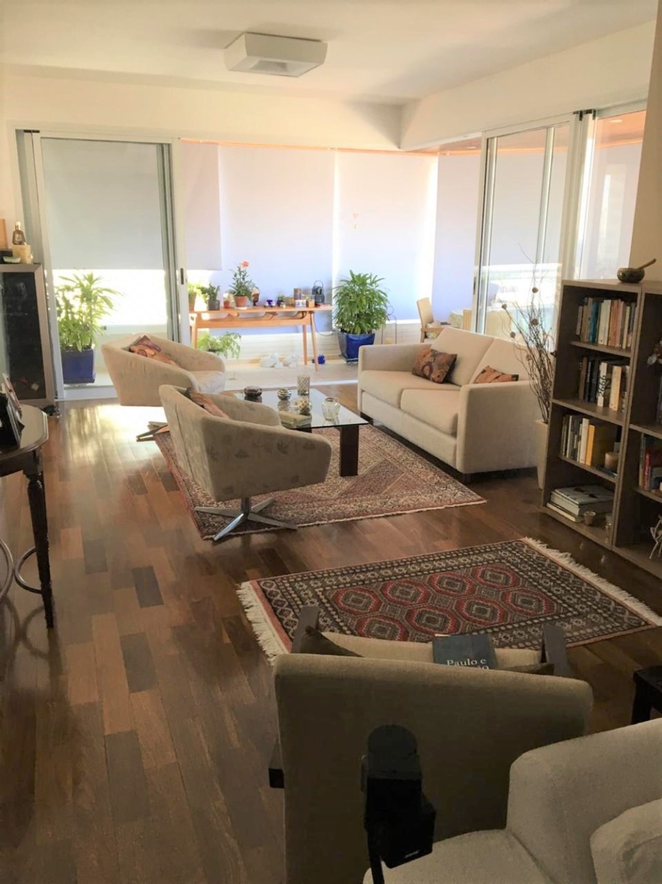 Apartamento à venda com 3 quartos, 210m² - Foto 1