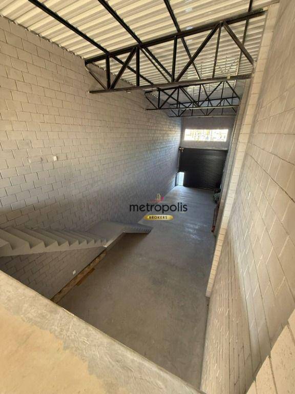 Depósito-Galpão, 140 m² - Foto 1