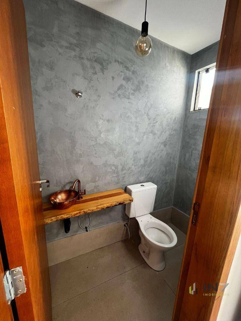 Casa à venda com 3 quartos, 120m² - Foto 4