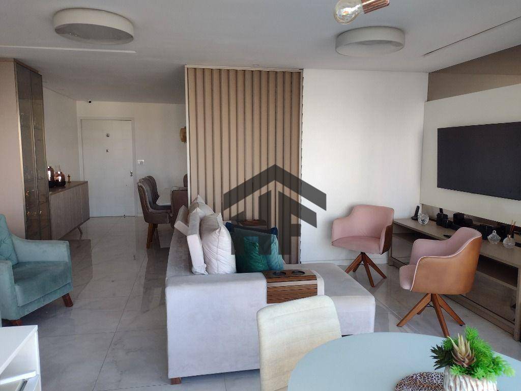 Apartamento à venda com 4 quartos, 136m² - Foto 9