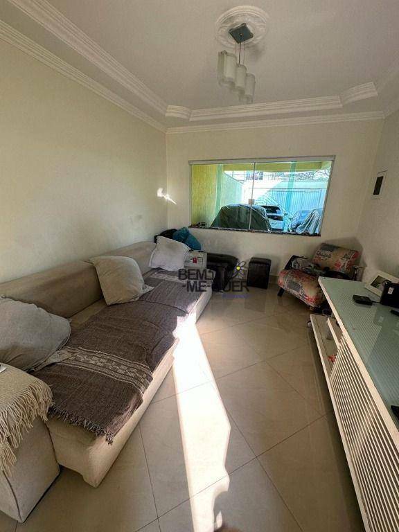 Sobrado à venda com 3 quartos, 200m² - Foto 4