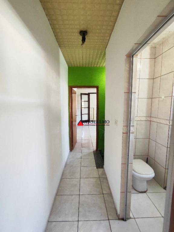 Sobrado à venda e aluguel com 3 quartos, 150m² - Foto 17